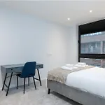 Hoxton By Capital