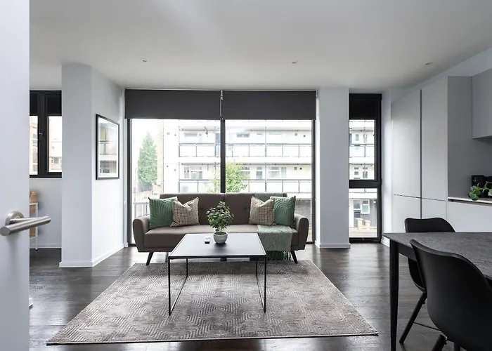 Hoxton By Capital